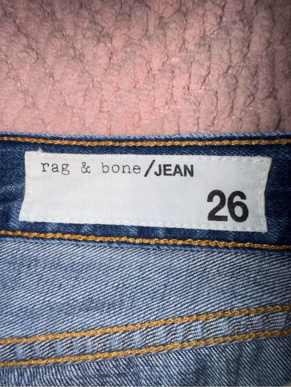 rag & bone The Boyfriend Short Johny Wash Distressed Denim Shorts Size 26